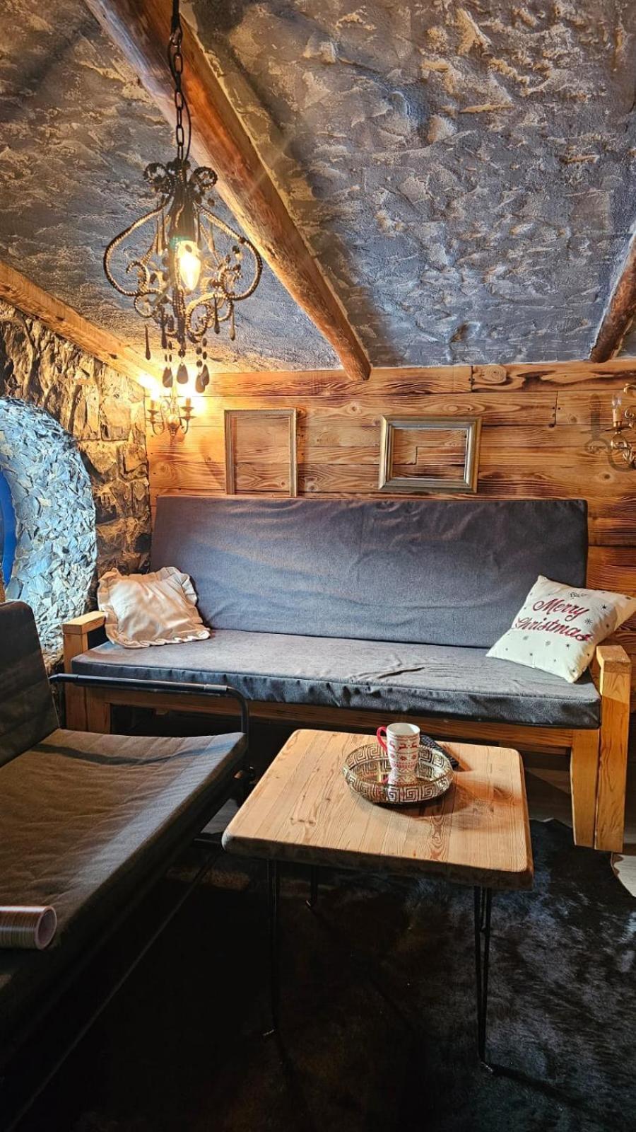 Apartment Zemljane Kucice *