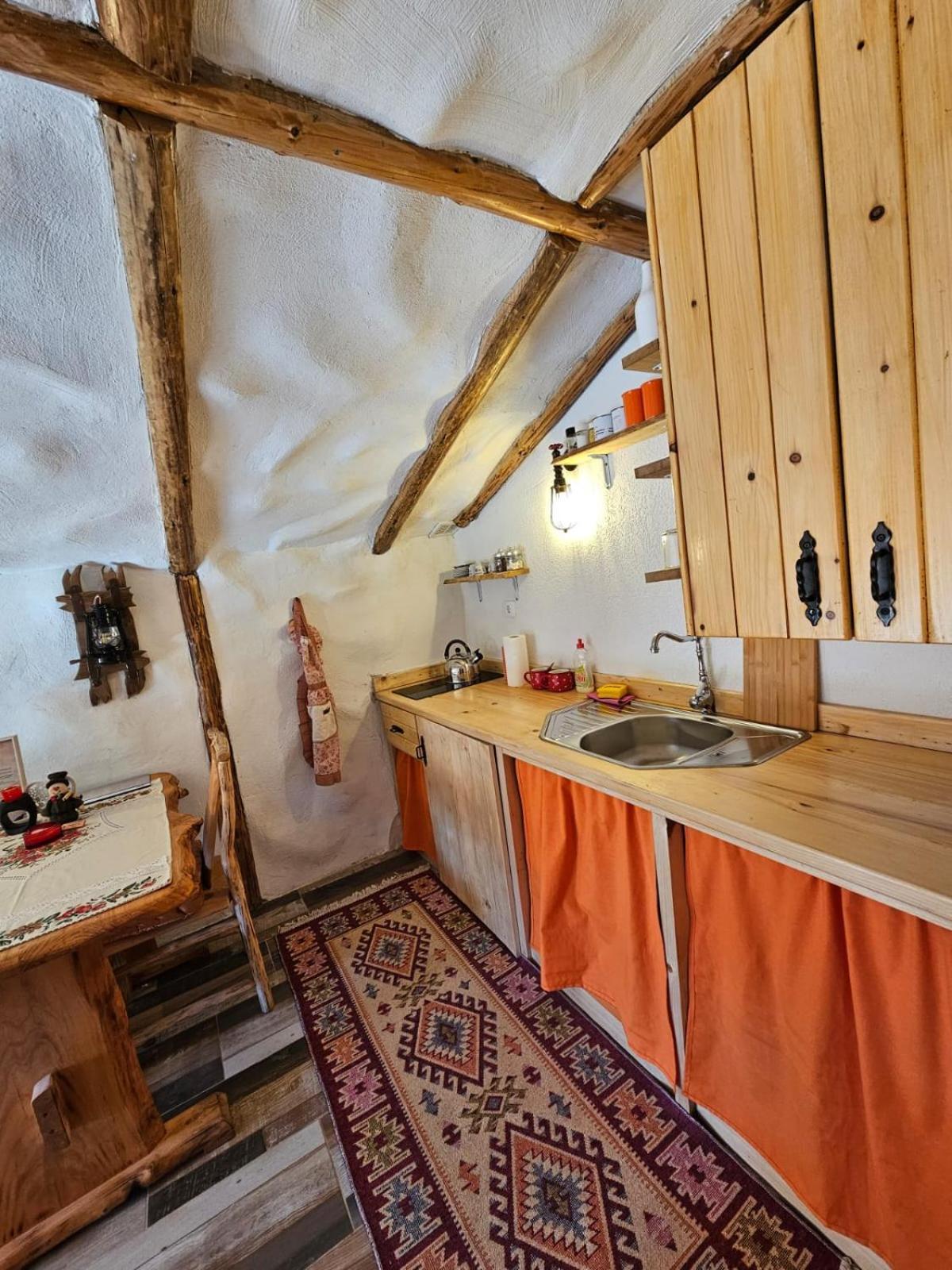 Apartment Zemljane Kucice