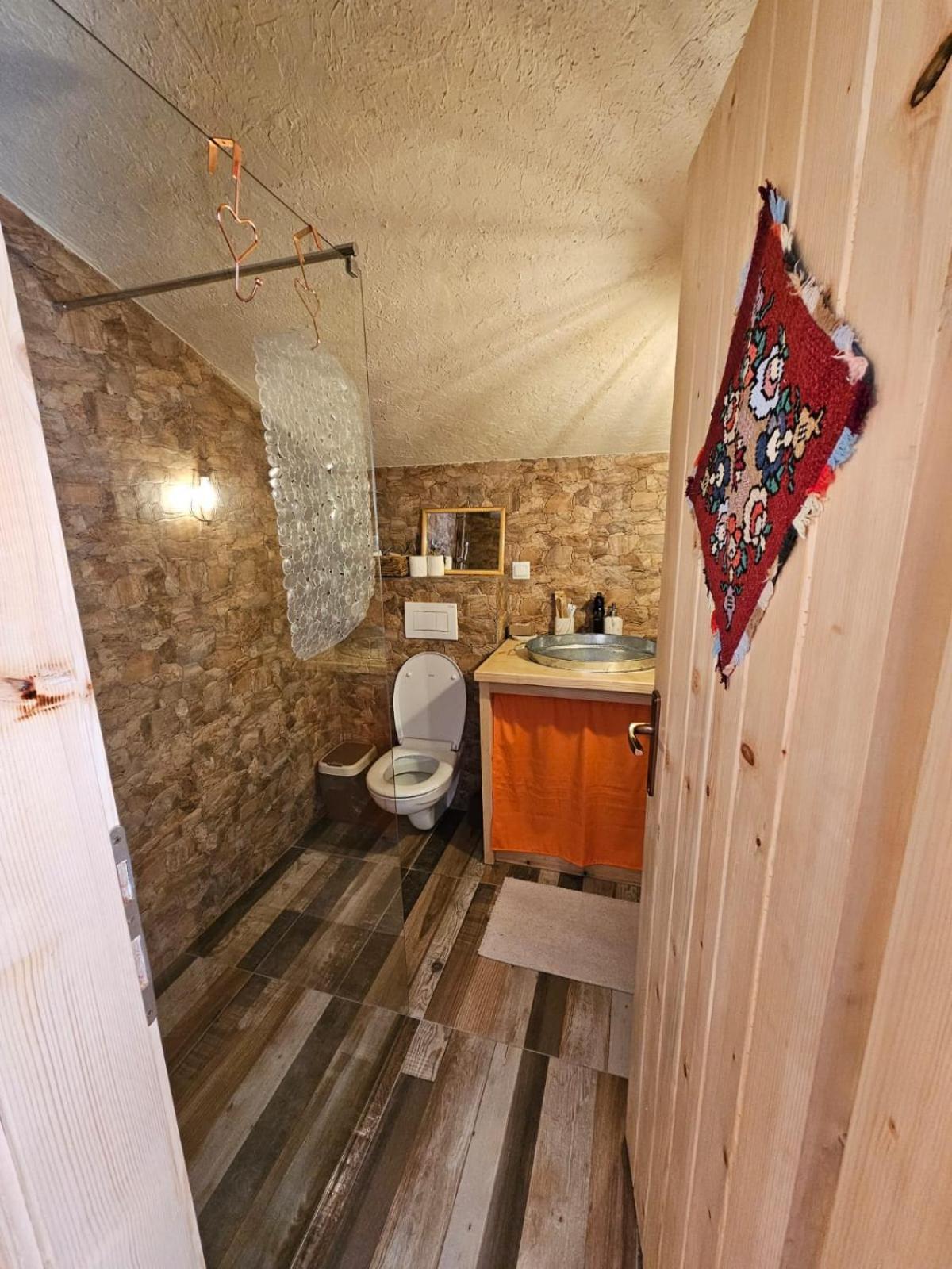 Zemljane Kucice Apartment